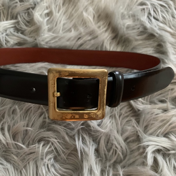 COACH black leather belt with gold buckle.  Size Small - Picture 1 of 7